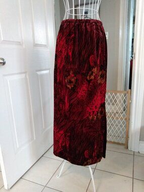 S.A. Designs '90s vintage velvet skirt